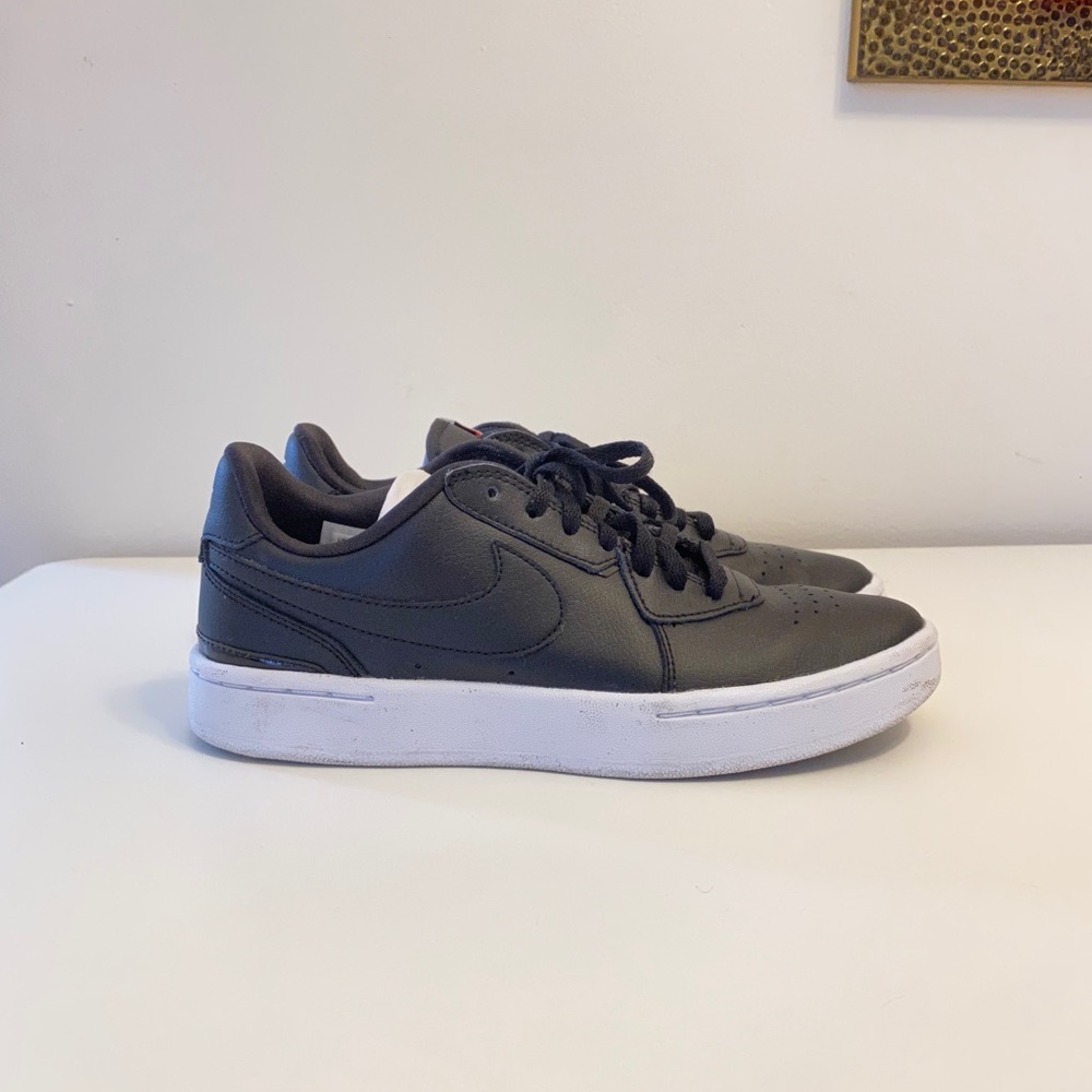 Black Leather Nike Sneakers - Women’s 6.5